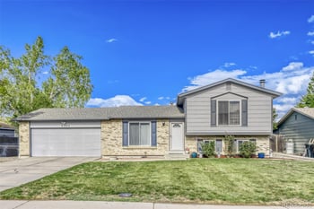 9384 Bellaire St, Thornton, CO 80229