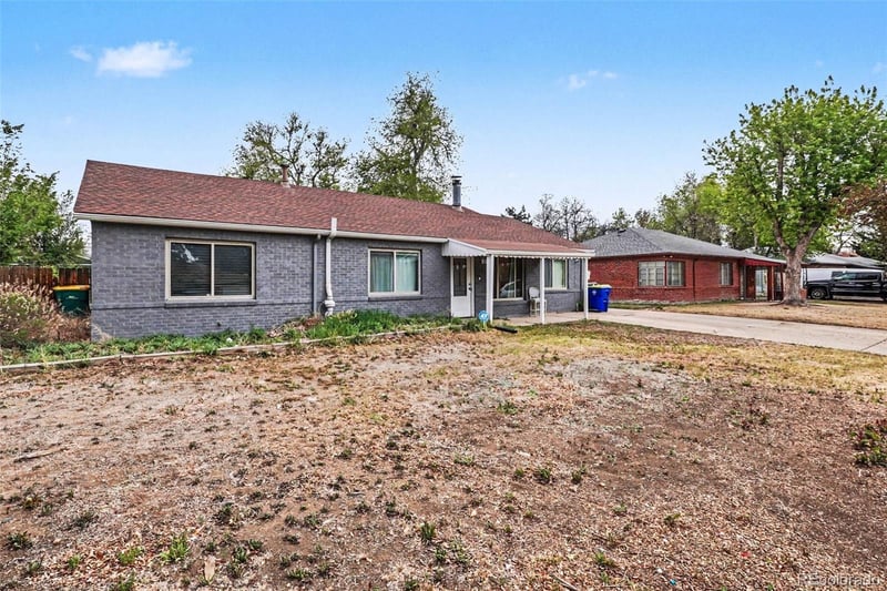 873 Troy St, Aurora, CO 80011