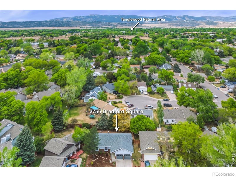 2756 Bradford Sq, Fort Collins, CO 80526