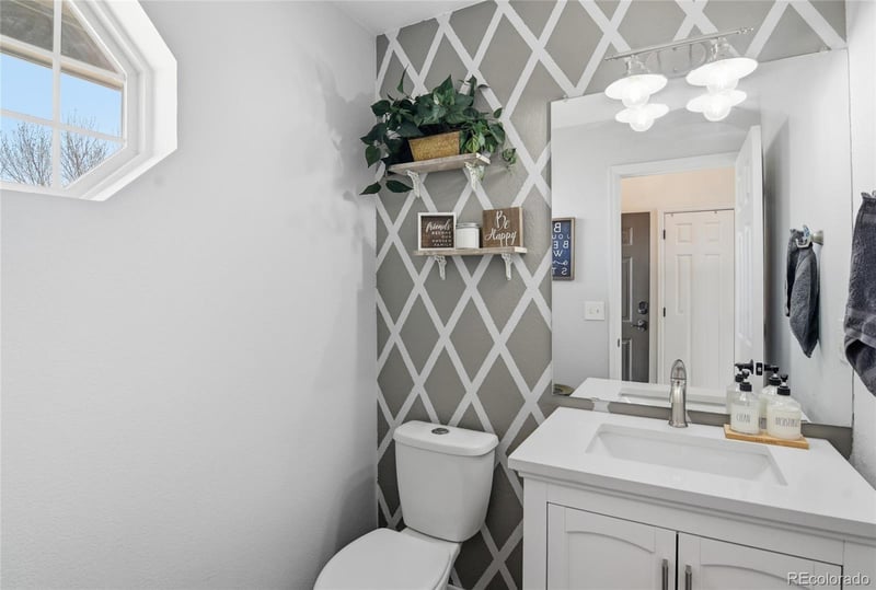 16221 White Hawk Dr, Parker, CO 80134