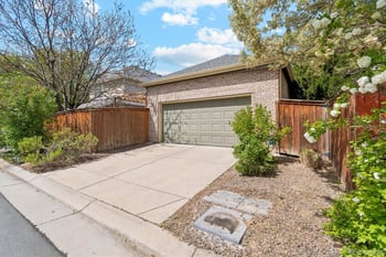 154 Oneida Ct, Denver, CO 80220