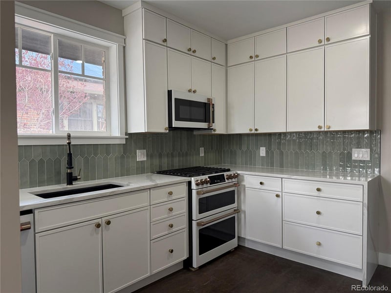 1359 Corona St, Denver, CO 80210