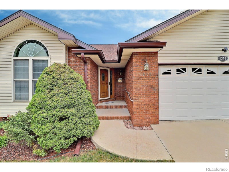 1216 51st Ave Ct, Greeley, CO 80634