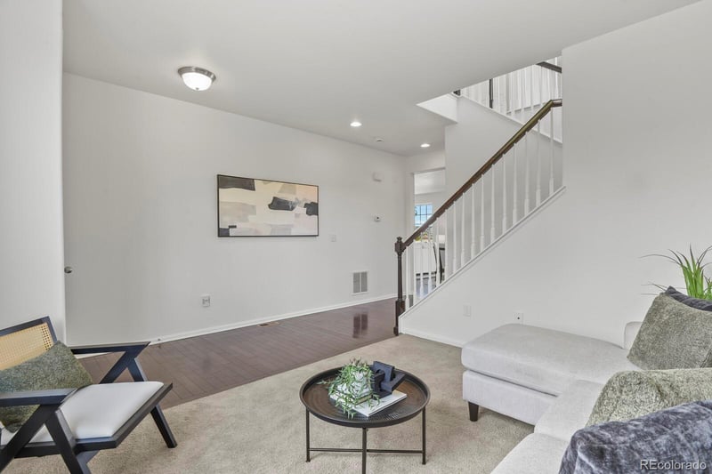 6021 Irvington Ct, Aurora, CO 80016