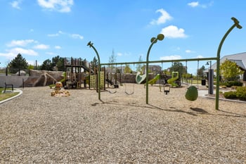 6021 Irvington Ct, Aurora, CO 80016