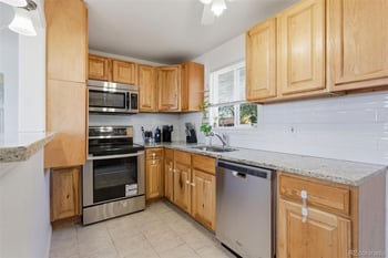 1257 Macon , Aurora, CO 80010