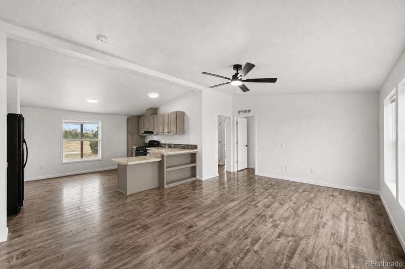 70 Jennifer Cir, Brush, CO 80723