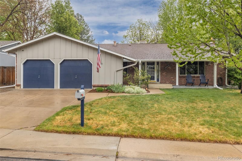 2622 Brentwood Ct, Lakewood, CO 80227