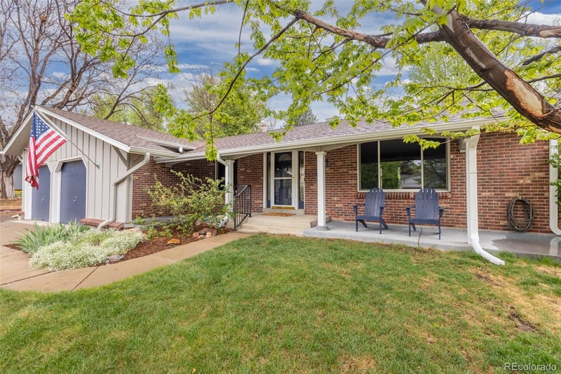 2622 Brentwood Ct, Lakewood, CO 80227
