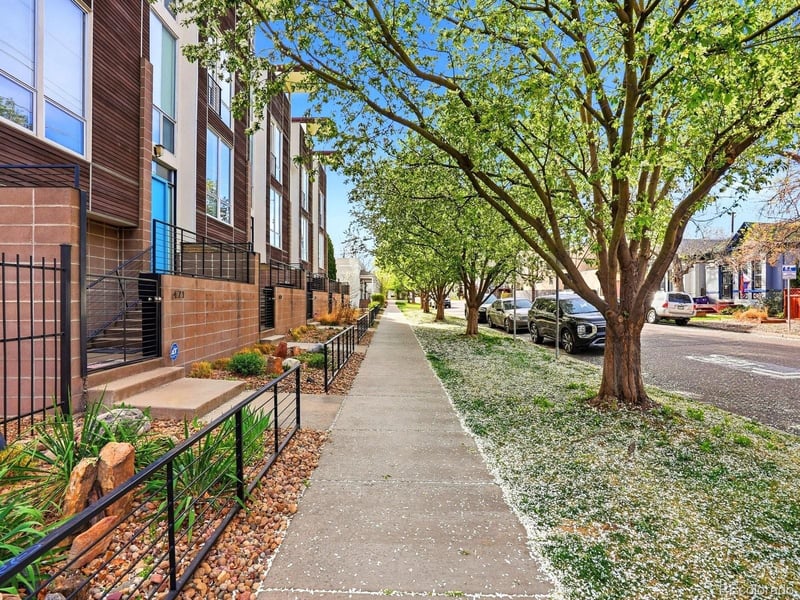 471 24th St, Denver, CO 80205