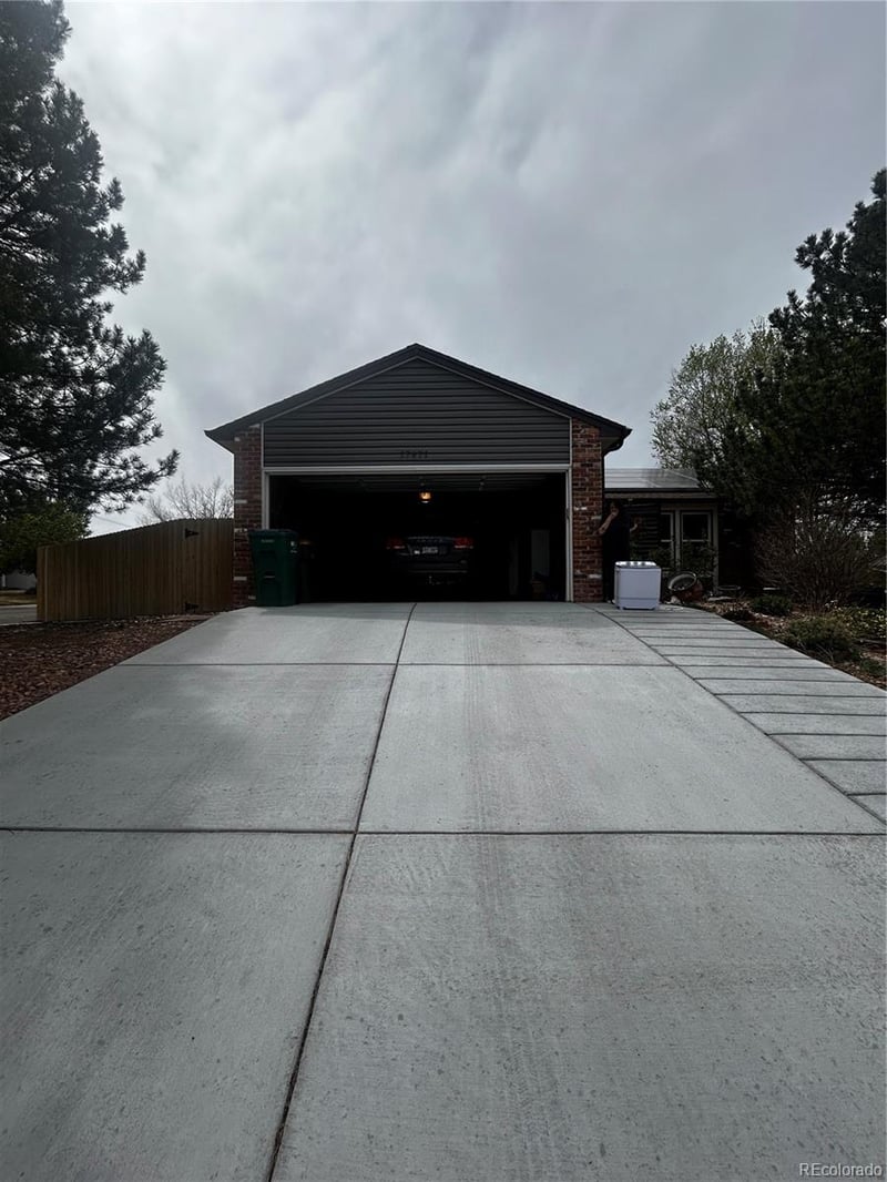 17471 Bellewood Cir, Aurora, CO 80015