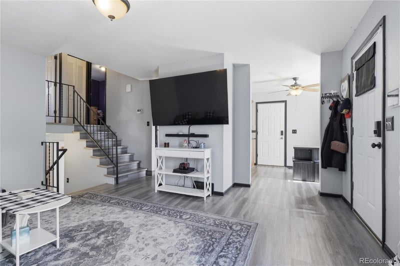 1651 Killarney St, Aurora, CO 80011