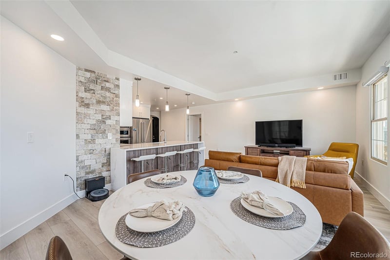 925 Lincoln St #6F, Denver, CO 80203