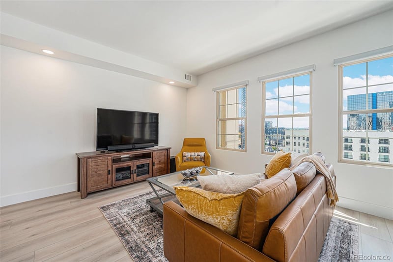 925 Lincoln St #6F, Denver, CO 80203