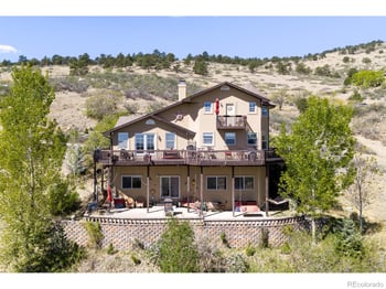 11730 Pointe View Dr, Longmont, CO 80503