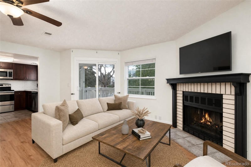 12513 E Pacific Cir #D, Aurora, CO 80014