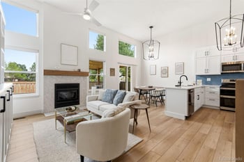 577 Vinewood Ct, Highlands Ranch, CO 80126