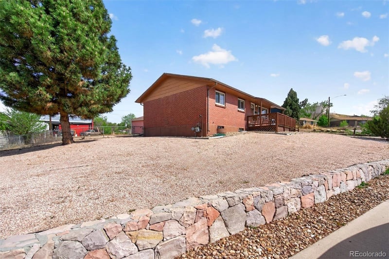 7855 Elder Cir, Denver, CO 80221