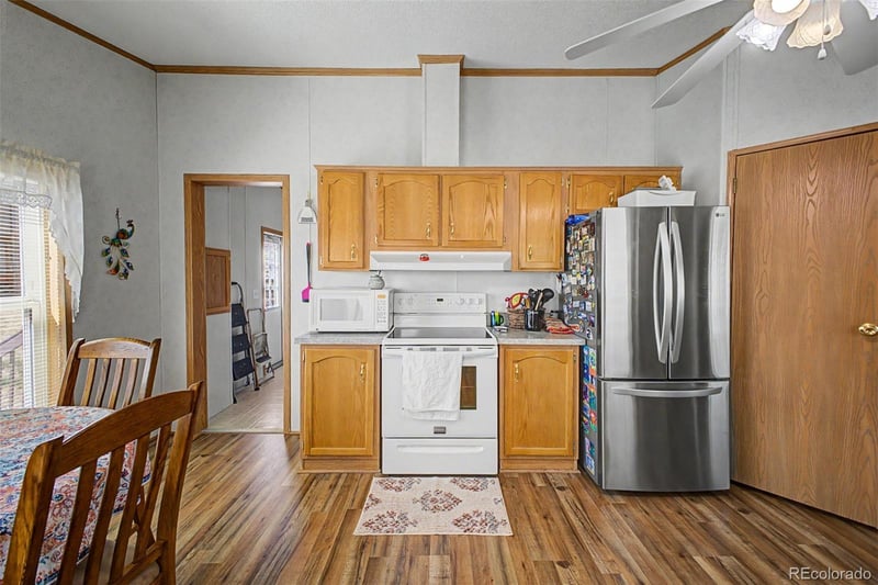 1801 92nd Ave, Denver, CO 80260