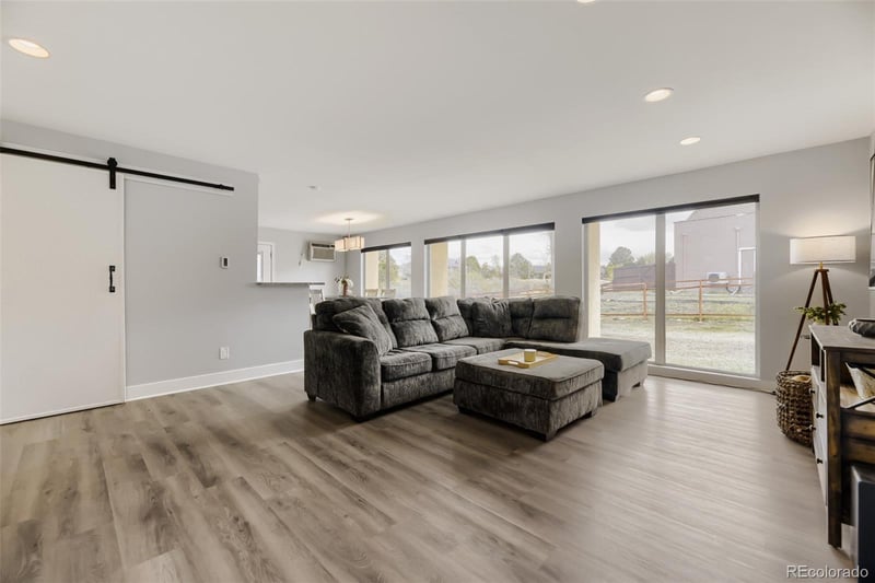 6732 Hillpark Ave, Parker, CO 80134