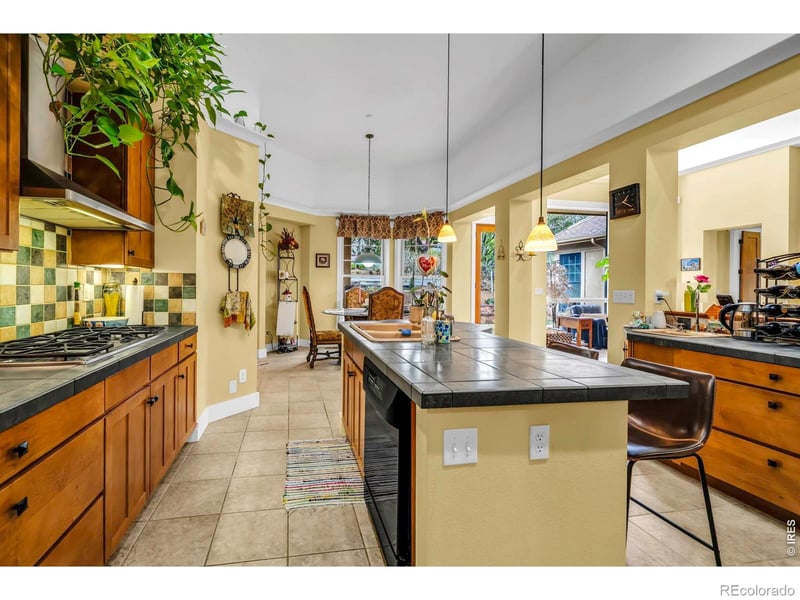 4080 Greens Pl, Longmont, CO 80503