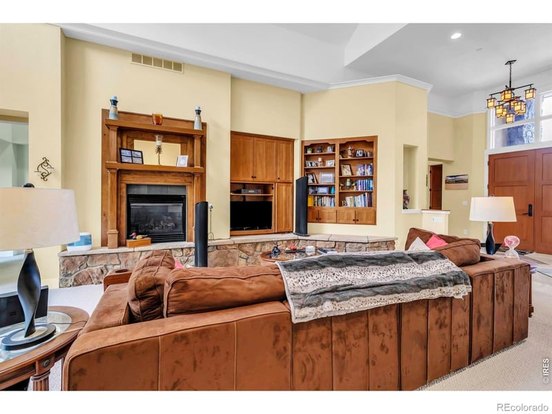 4080 Greens Pl, Longmont, CO 80503