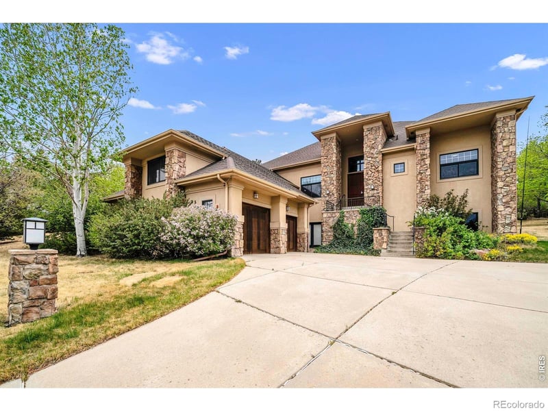 4080 Greens Pl, Longmont, CO 80503