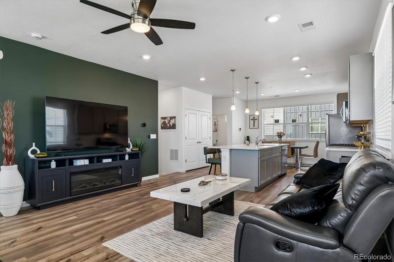 6910 Merseyside Ln, Castle Pines, CO 80108