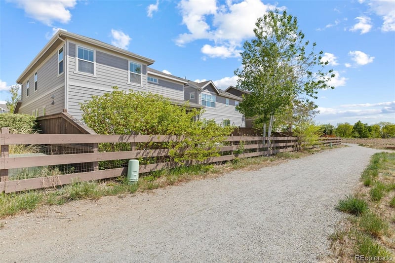 15224 49th Pl, Golden, CO 80403