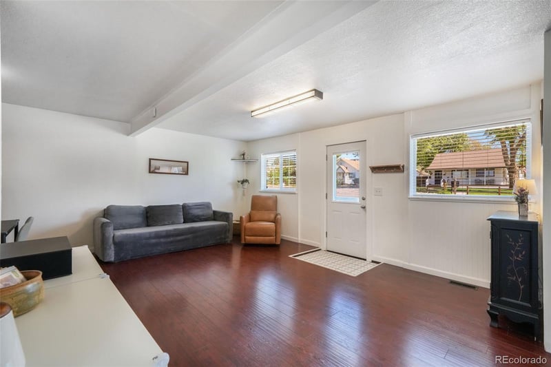 11860 Independence Ave, Lakewood, CO 80401