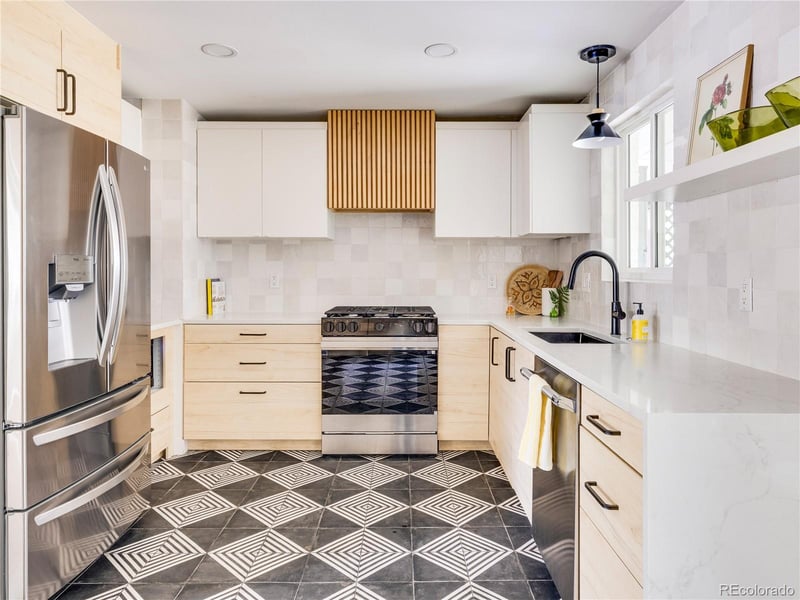 7107 E Wyoming Pl, Denver, CO 80224
