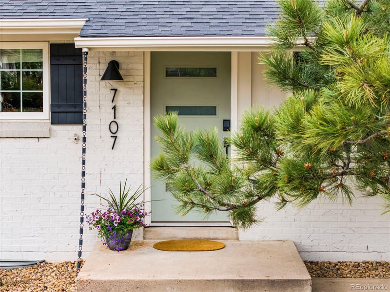 7107 Wyoming Pl, Denver, CO 80224