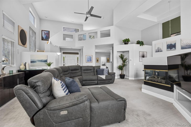 9647 Arbor Pl, Englewood, CO 80111