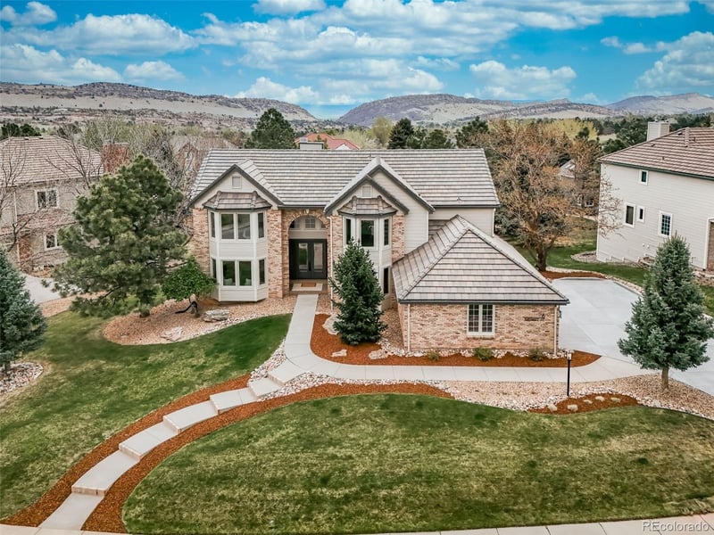 6 Amberwood Ln, Littleton, CO 80127