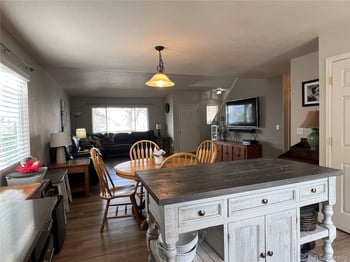 9744 Fox Den Dr, Littleton, CO 80125