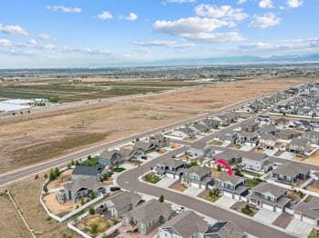 4510 Bishopsgate Dr, Windsor, CO 80550