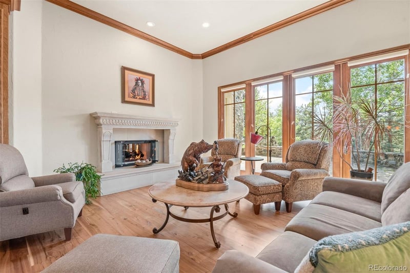 2500 Juniper Ct, Golden, CO 80401
