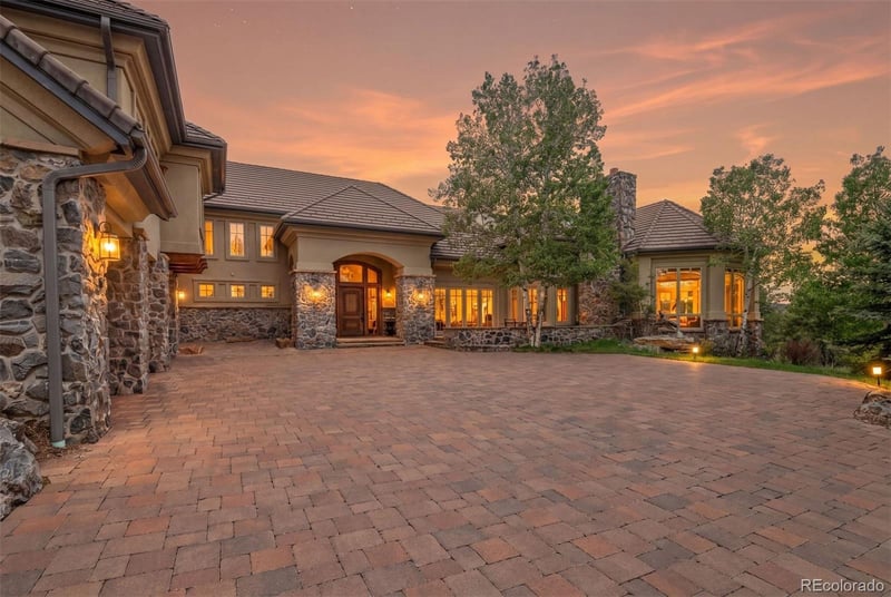 2500 Juniper Ct, Golden, CO 80401