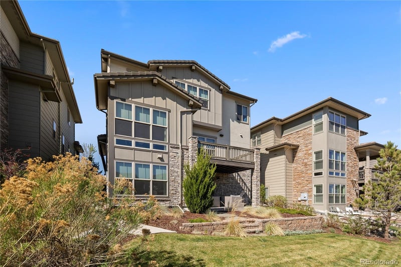 485 Meadowleaf Ln, Highlands Ranch, CO 80126