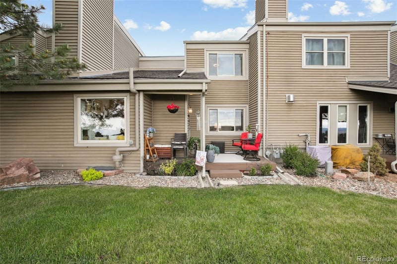 6948 Buckskin Dr, Littleton, CO 80125