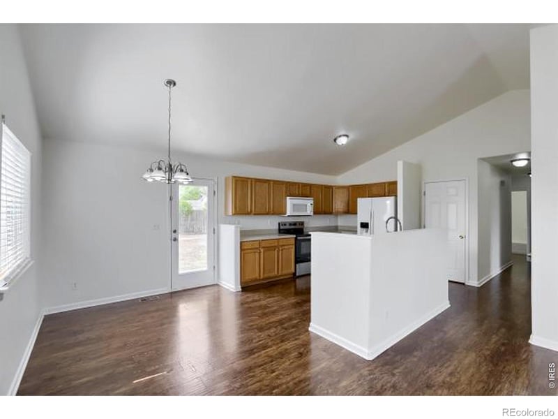 2500 Park View Dr, Evans, CO 80620