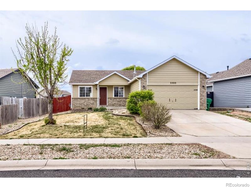 2500 Park View Dr, Evans, CO 80620