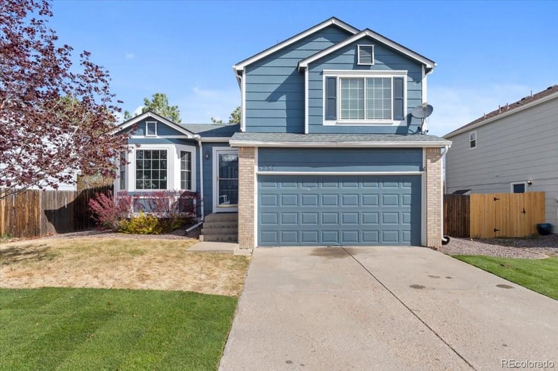 4527 Andover Ave, Castle Rock, CO 80104