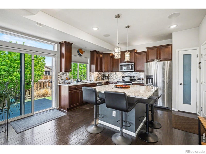 185 Oak Hill St, Aurora, CO 80018