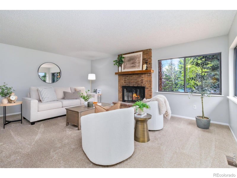 308 52nd St, Loveland, CO 80538