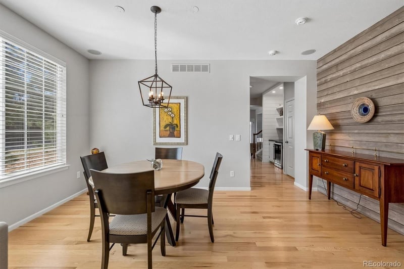 9489 Cedarhurst Ln #E, Highlands Ranch, CO 80129