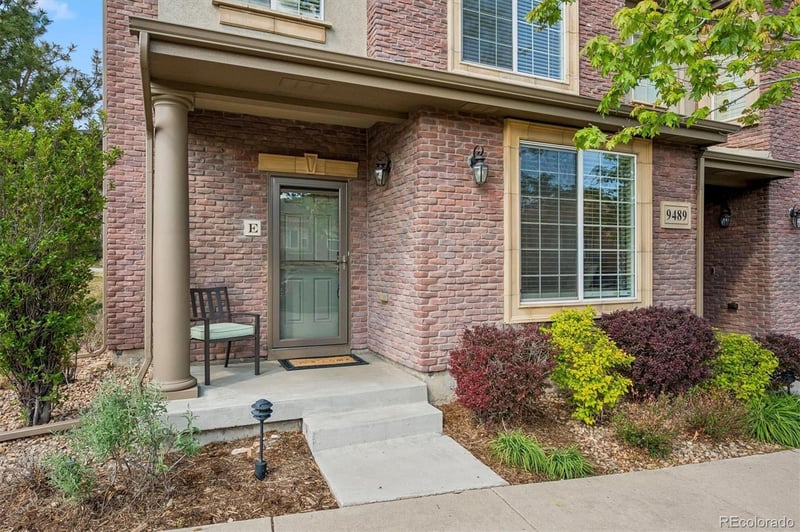 9489 Cedarhurst Ln #E, Highlands Ranch, CO 80129