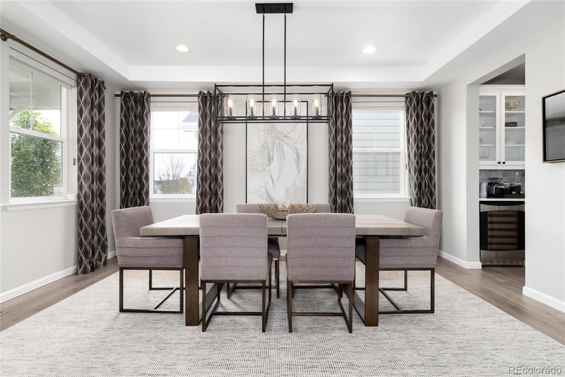 27794 Davies Dr, Aurora, CO 80016