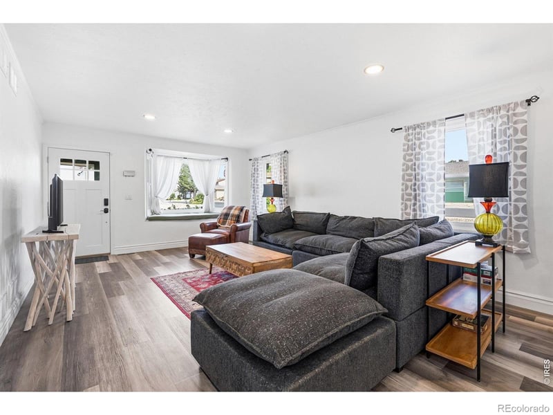 8966 Wagner Ln, Westminster, CO 80031