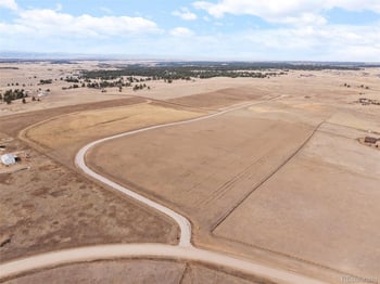 30200 Kootney St, Elizabeth, CO 80107